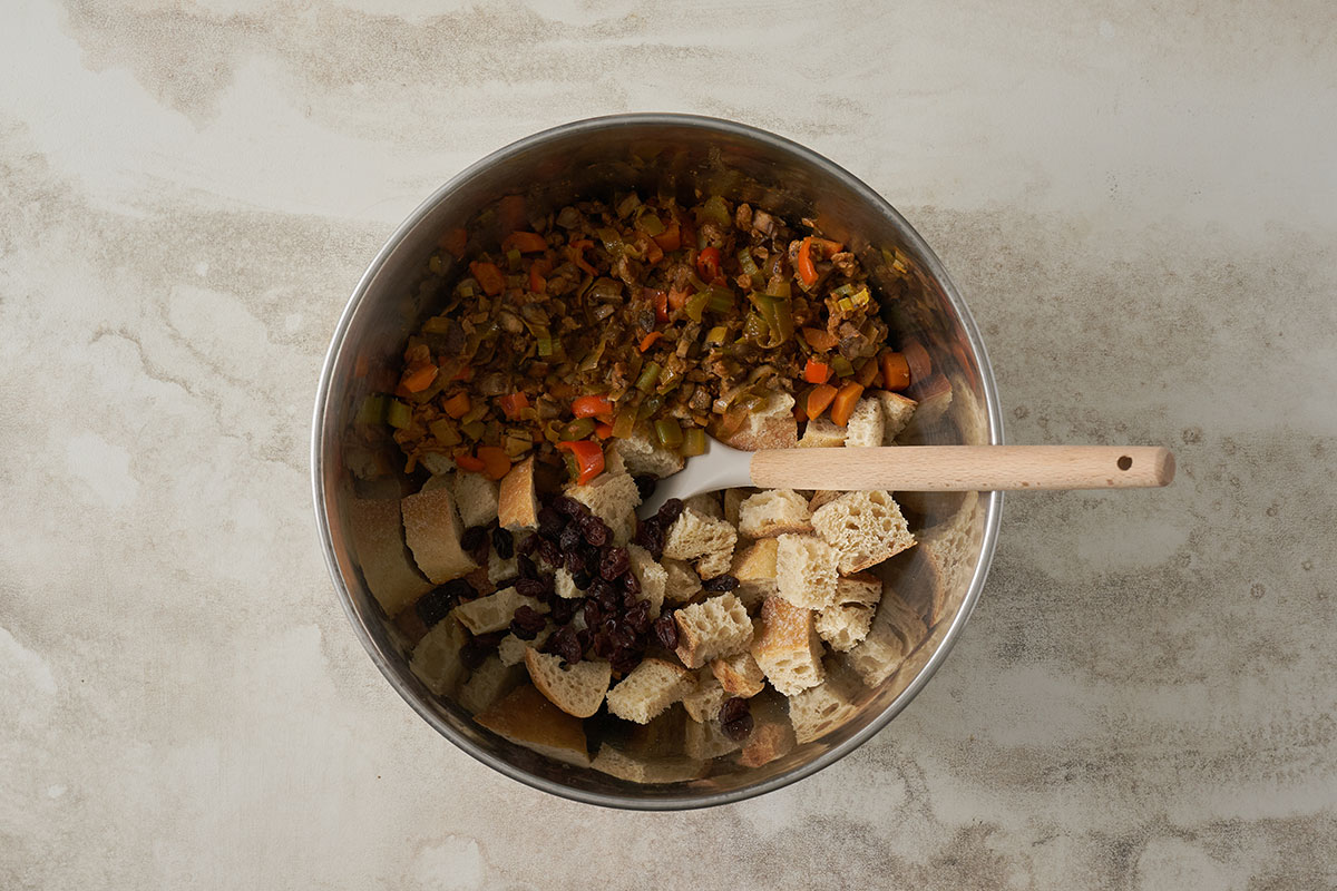 Pacific Spice Company combines sautéed vegetables, Soyrizo, PSC Sage and Savory Stuffing Seasoning, and seasoned broth with toasted bread cubes to create the perfect Vegetarian Stuffing Casserole.