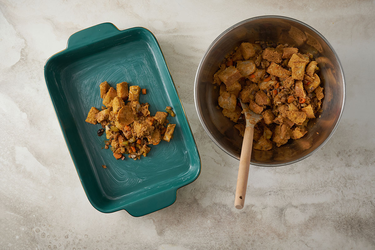 Pacific Spice Company combines sautéed vegetables, Soyrizo, PSC Sage and Savory Stuffing Seasoning, and seasoned broth with toasted bread cubes to create the perfect Vegetarian Stuffing Casserole.